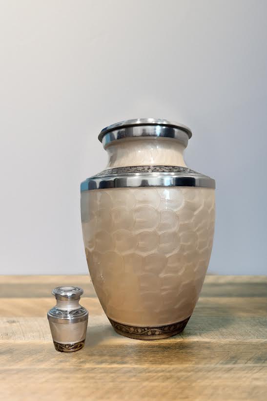 Elegant Ivory — Frosted pearl, silver trim